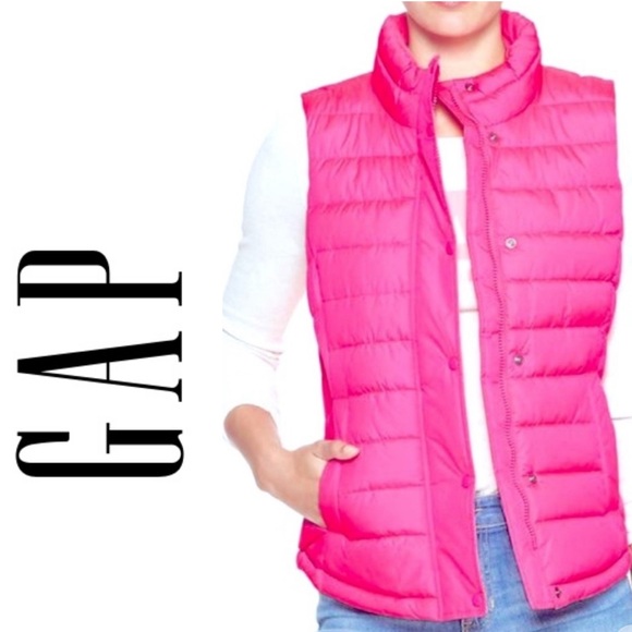 GAP Jackets & Blazers - GAP Vibrant Pink Puffer Vest size Small New without tags never worn